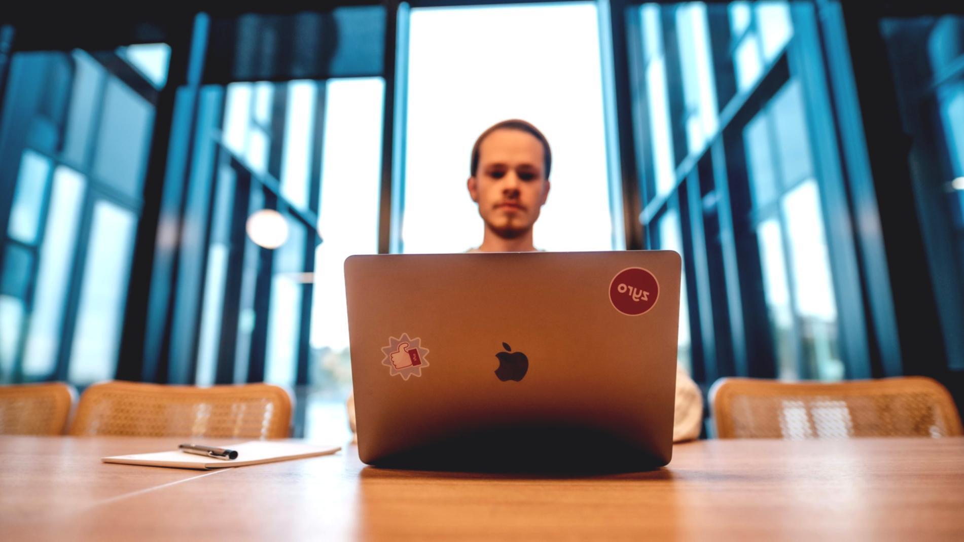 Certificación y reconocimientos de la industria